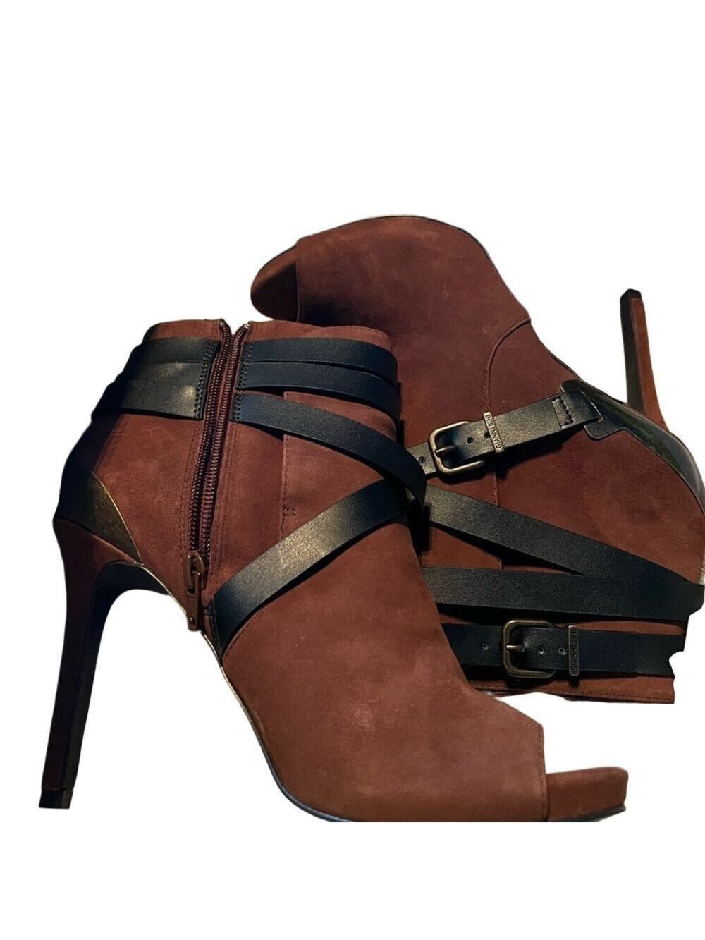 Gianni Bini Women Shoe Boots.  NIB